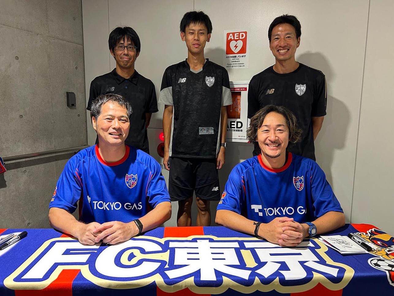 Aula de futebol com jogadores da OB em Musashino Plaza