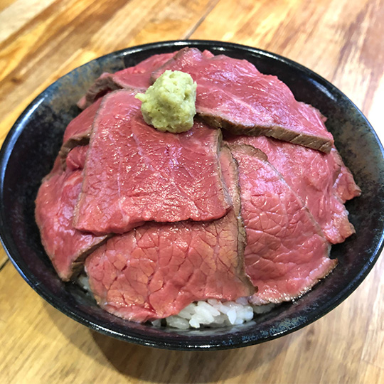 烤牛肉丼